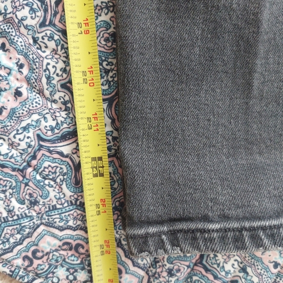 Agolde Nico Cassette  Distressed Black Button Fly Jeans Size 29 - Picture 13 of 13